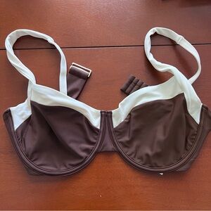 Abercrombie & Fitch Curve Love Wide Strap Underwire Bikini Top